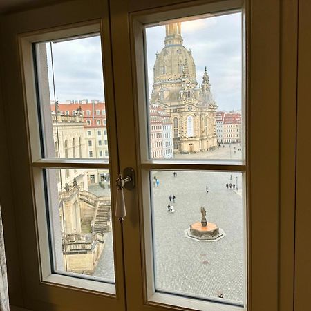 Exklusives Apartment Mit Einmaligem Blick Zur Frauenkirche - Parkplatz Kostenfrei Dresden Eksteriør bilde